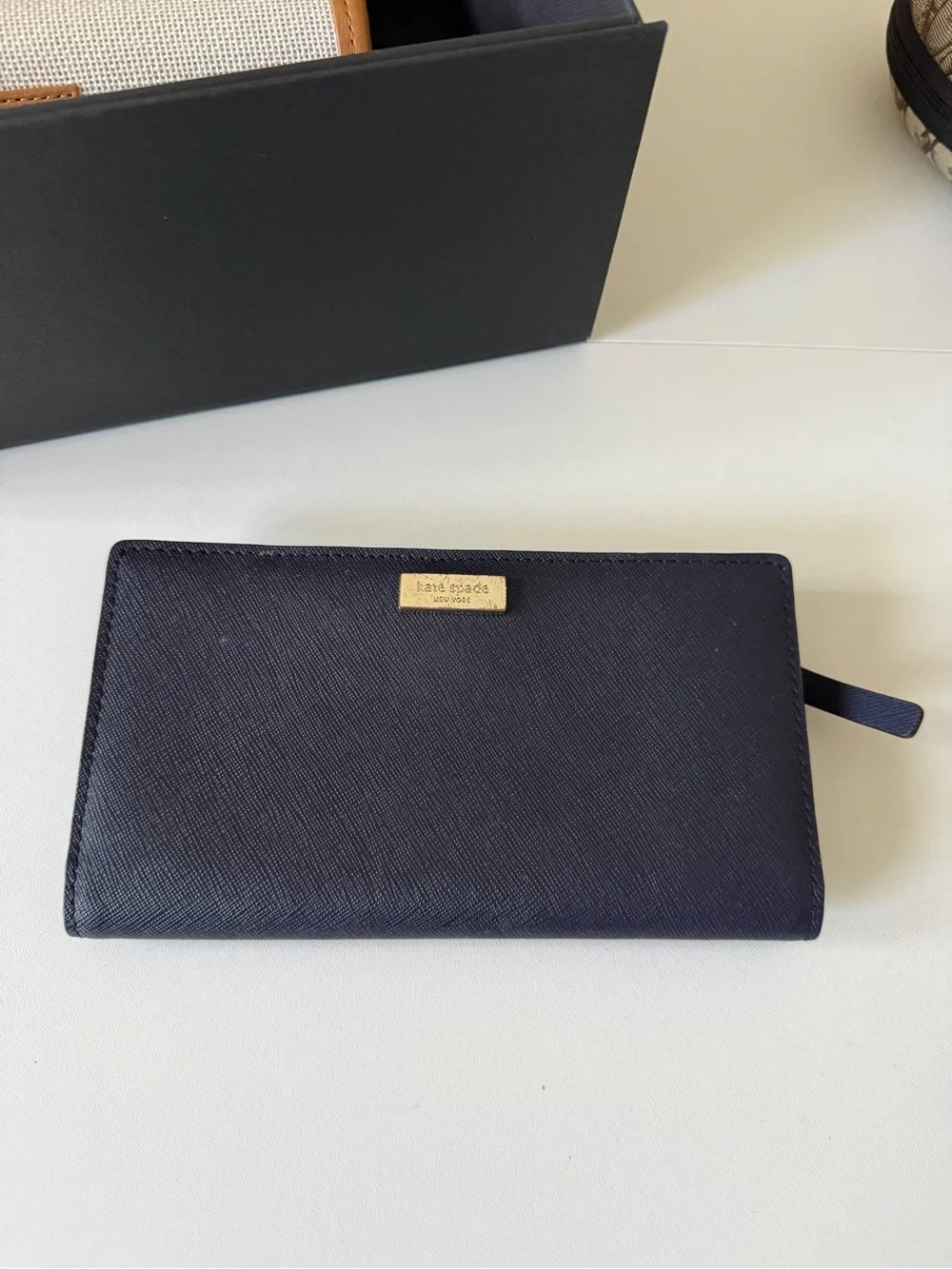 kate spade navy saffiano zip card case with gold logo